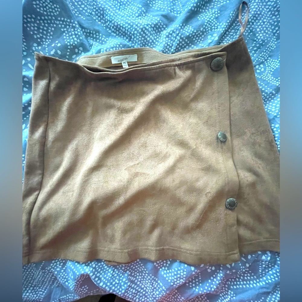 Nwot Mystree Suede Wrap Button Skirt - image 1